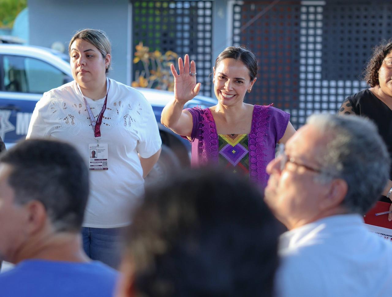 uploads/6/32/01 (2849).Jpeg